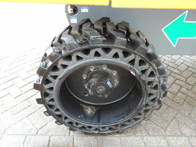 Хаулот Другая, объемом двигателя 0 л и пробегом 0 тыс. км за 122711 $, фото 5 на Automoto.ua