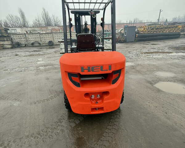 Оранжевый Хели CPCD 35, объемом двигателя 2 л и пробегом 1 тыс. км за 18000 $, фото 3 на Automoto.ua