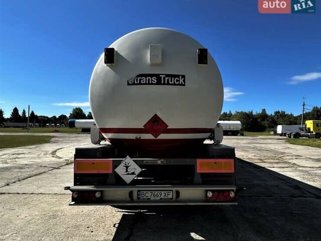 Білий Хендрикс Гоч, об'ємом двигуна 0 л та пробігом 1 тис. км за 21262 $, фото 5 на Automoto.ua