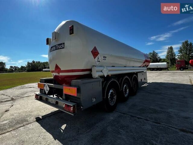 Білий Хендрикс Гоч, об'ємом двигуна 0 л та пробігом 1 тис. км за 21262 $, фото 4 на Automoto.ua