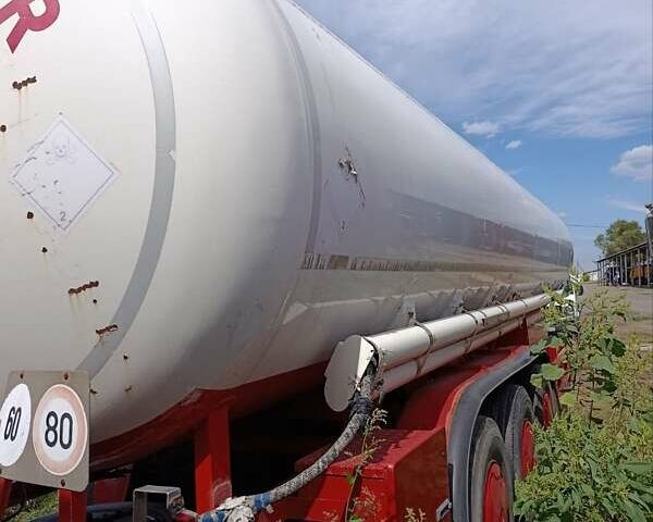 Красный Хендрикс Гоч, объемом двигателя 0 л и пробегом 0 тыс. км за 32000 $, фото 1 на Automoto.ua