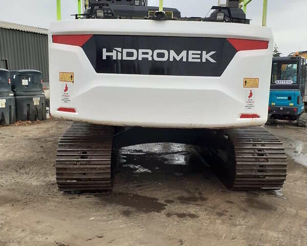 Гидромек HMK 220LC, объемом двигателя 0 л и пробегом 2 тыс. км за 148604 $, фото 6 на Automoto.ua