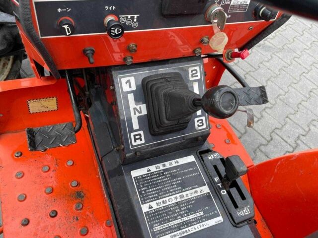 Хіномото Інша, об'ємом двигуна 1.5 л та пробігом 308 тис. км за 6950 $, фото 9 на Automoto.ua