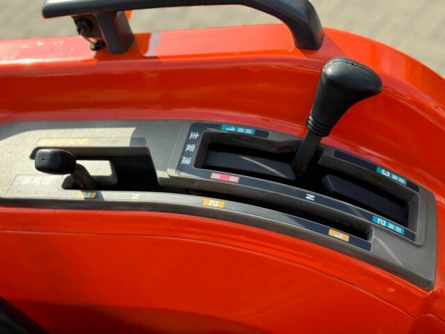 Хитачи Другая, объемом двигателя 0 л и пробегом 614 тыс. км за 7900 $, фото 9 на Automoto.ua