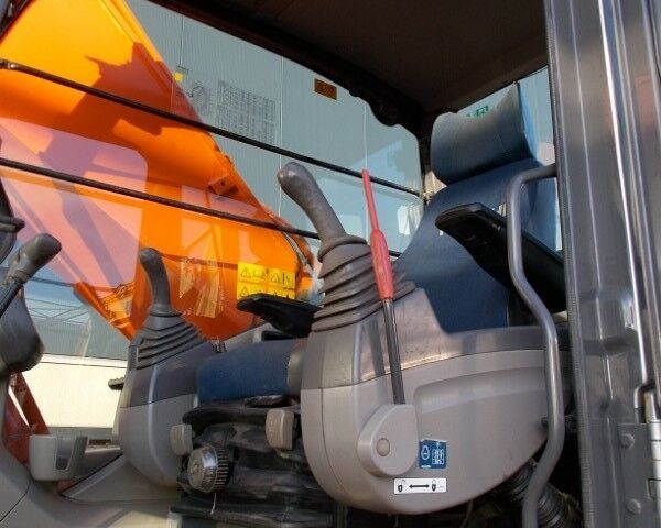 Хітачі ZX350LC-3, об'ємом двигуна 0 л та пробігом 0 тис. км за 97505 $, фото 4 на Automoto.ua