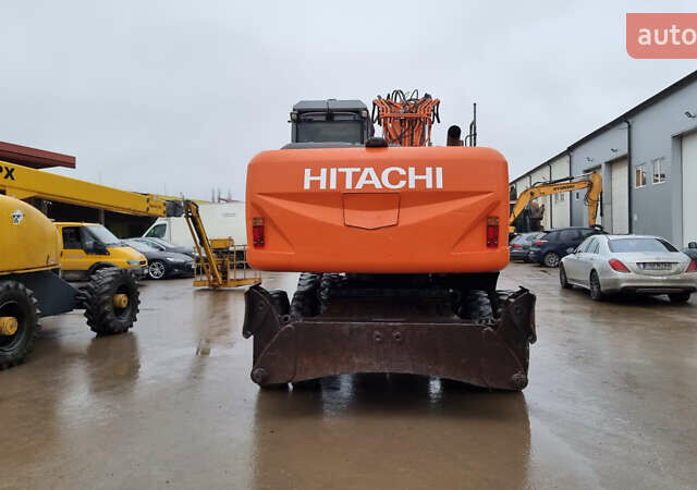 Хитачи ZX 210LC-5B, объемом двигателя 0 л и пробегом 9 тыс. км за 60773 $, фото 3 на Automoto.ua
