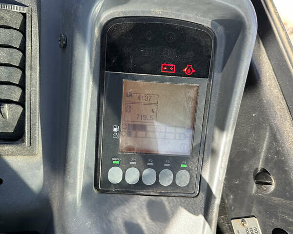 Хитачи ZX 33U-3 CLR, объемом двигателя 0 л и пробегом 700 тыс. км за 48800 $, фото 3 на Automoto.ua