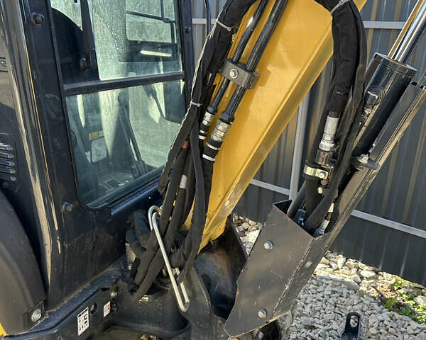 Хитачи ZX 33U-3 CLR, объемом двигателя 0 л и пробегом 700 тыс. км за 48800 $, фото 2 на Automoto.ua