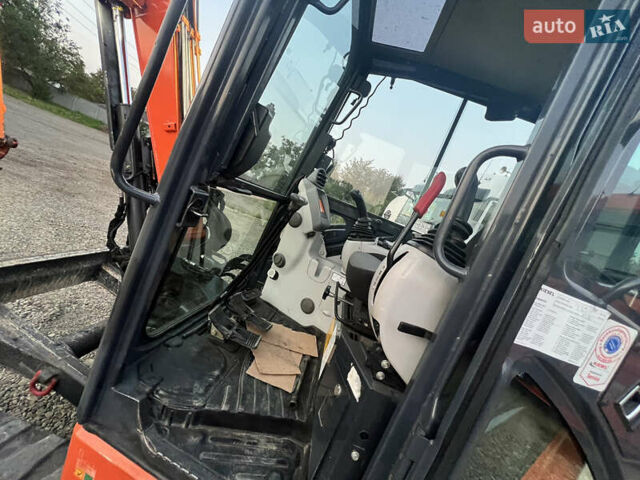 Красный Хитачи ZX 48 U-3, объемом двигателя 6 л и пробегом 5 тыс. км за 39750 $, фото 20 на Automoto.ua