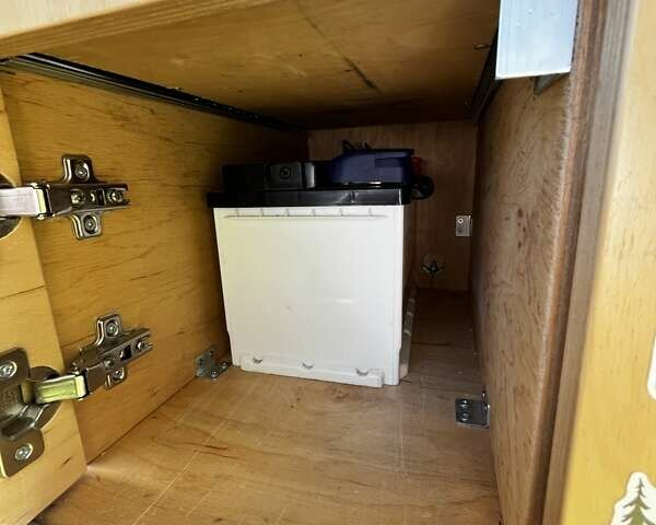 Хоббі 370, об'ємом двигуна 0 л та пробігом 1 тис. км за 2900 $, фото 17 на Automoto.ua