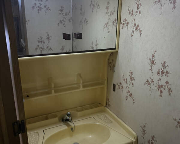 Хобби 400, объемом двигателя 0 л и пробегом 10 тыс. км за 6000 $, фото 1 на Automoto.ua