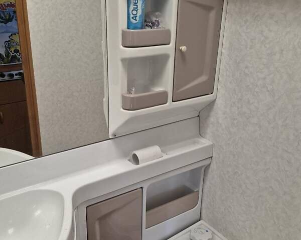Белый Хобби 475, объемом двигателя 0 л и пробегом 10 тыс. км за 6999 $, фото 15 на Automoto.ua