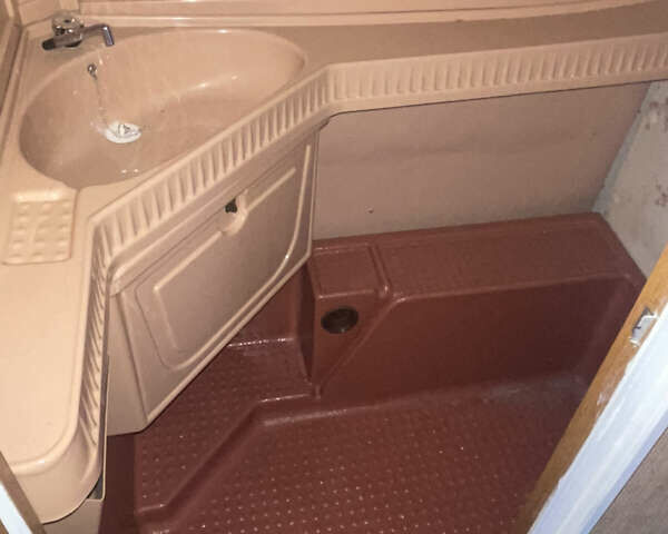 Белый Хобби 730, объемом двигателя 0 л и пробегом 0 тыс. км за 5800 $, фото 14 на Automoto.ua