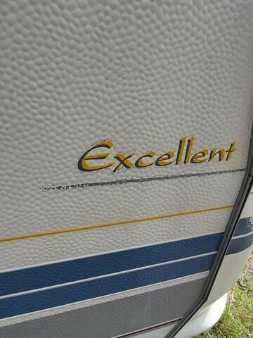 Білий Хоббі Екселлент, об'ємом двигуна 0 л та пробігом 2 тис. км за 9799 $, фото 8 на Automoto.ua