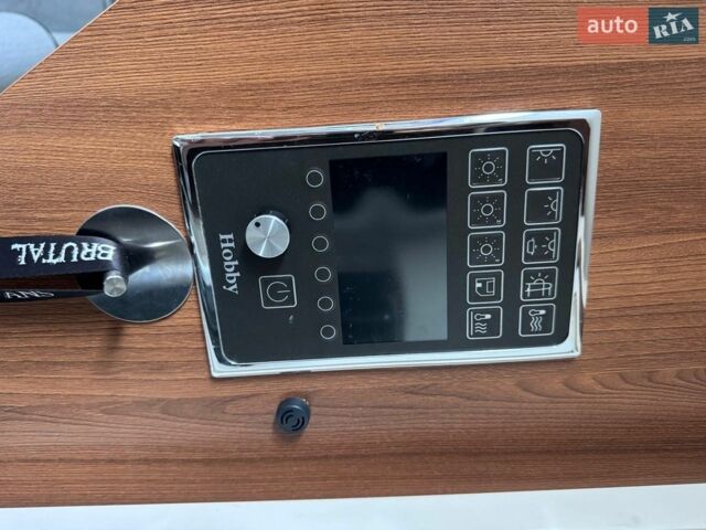 Белый Хобби Экселент, объемом двигателя 0 л и пробегом 1 тыс. км за 29500 $, фото 9 на Automoto.ua