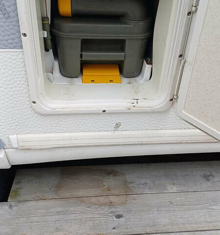 Белый Хобби Екслюзив, объемом двигателя 0 л и пробегом 5 тыс. км за 4950 $, фото 6 на Automoto.ua