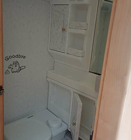 Белый Хобби Екслюзив, объемом двигателя 0 л и пробегом 5 тыс. км за 4950 $, фото 5 на Automoto.ua