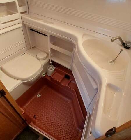 Белый Хобби Престиж, объемом двигателя 0 л и пробегом 3 тыс. км за 5999 $, фото 29 на Automoto.ua