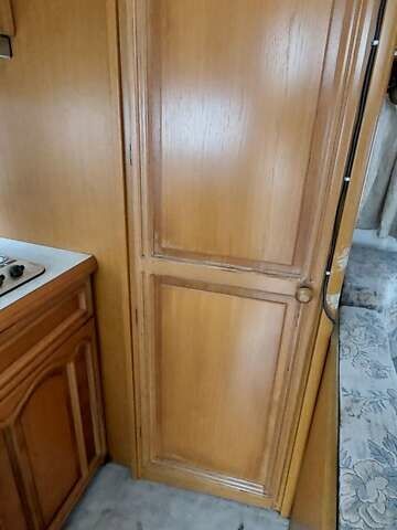 Хоббі Престиж 1996 у Житомирі на Automoto.ua Хоббі Престиж, об'ємом двигуна 0 л та пробігом 3 тис. км за 7999 $, фото 19 на Automoto.ua