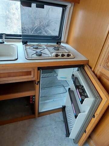 Хоббі Престиж 1996 у Житомирі на Automoto.ua Хоббі Престиж, об'ємом двигуна 0 л та пробігом 3 тис. км за 7999 $, фото 18 на Automoto.ua