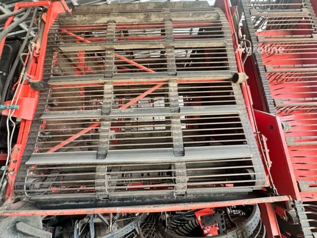 Красный Холмер Другая, объемом двигателя 0 л и пробегом 0 тыс. км за 34891 $, фото 37 на Automoto.ua