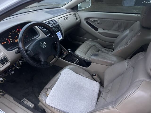 Белый Хонда Аккорд, объемом двигателя 3 л и пробегом 2 тыс. км за 2000 $, фото 8 на Automoto.ua