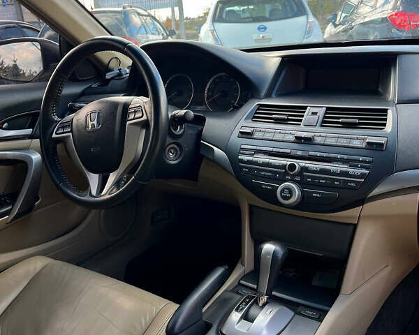 Білий Хонда Аккорд, об'ємом двигуна 2.35 л та пробігом 145 тис. км за 6500 $, фото 11 на Automoto.ua
