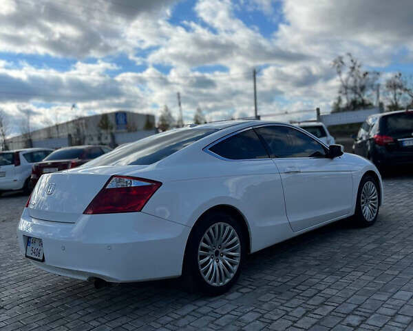 Білий Хонда Аккорд, об'ємом двигуна 2.35 л та пробігом 145 тис. км за 6500 $, фото 4 на Automoto.ua