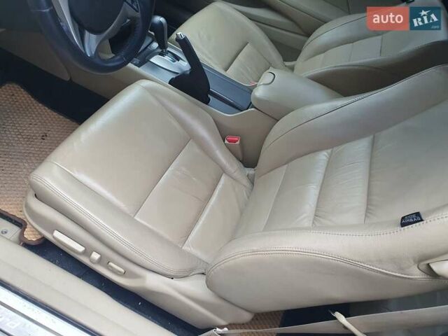 Белый Хонда Аккорд, объемом двигателя 2.35 л и пробегом 180 тыс. км за 5700 $, фото 3 на Automoto.ua