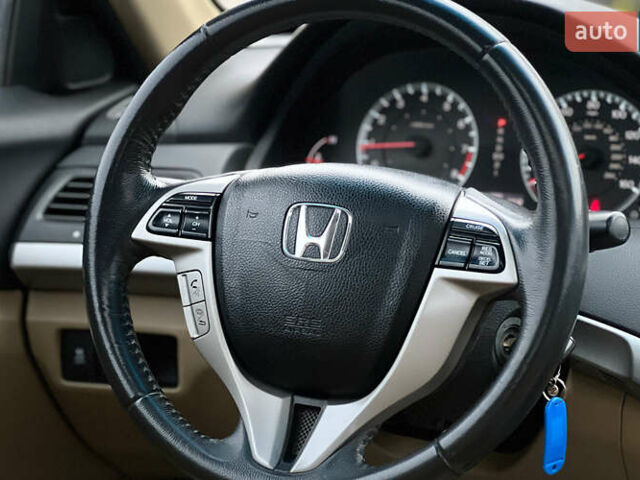 Білий Хонда Аккорд, об'ємом двигуна 2.35 л та пробігом 228 тис. км за 9700 $, фото 13 на Automoto.ua