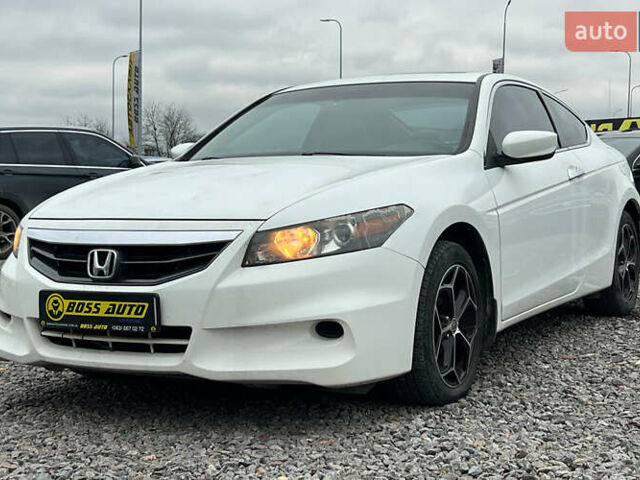 Білий Хонда Аккорд, об'ємом двигуна 2.35 л та пробігом 228 тис. км за 9700 $, фото 2 на Automoto.ua