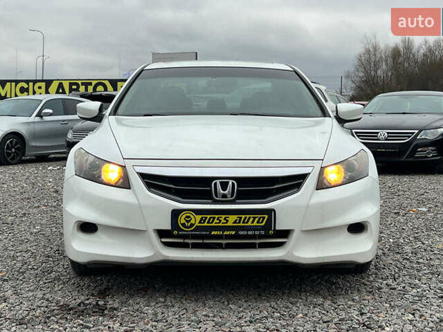 Білий Хонда Аккорд, об'ємом двигуна 2.35 л та пробігом 228 тис. км за 9700 $, фото 1 на Automoto.ua