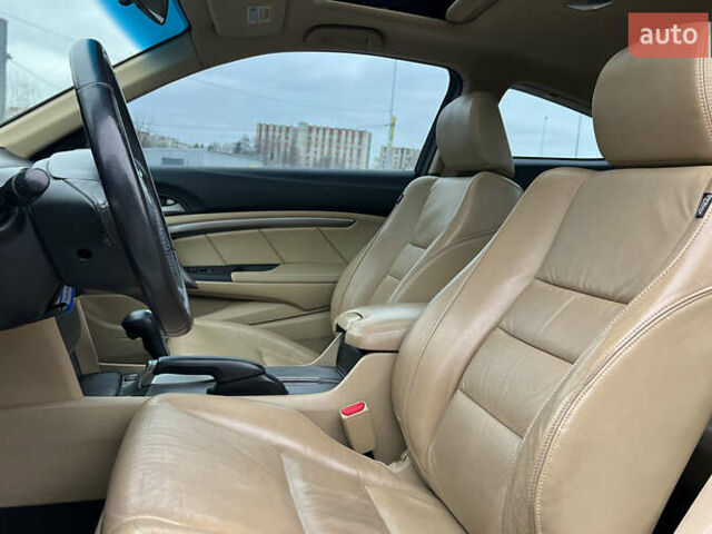 Білий Хонда Аккорд, об'ємом двигуна 2.35 л та пробігом 228 тис. км за 9700 $, фото 6 на Automoto.ua