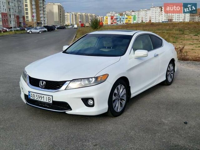 Белый Хонда Аккорд, объемом двигателя 2.36 л и пробегом 127 тыс. км за 10500 $, фото 16 на Automoto.ua