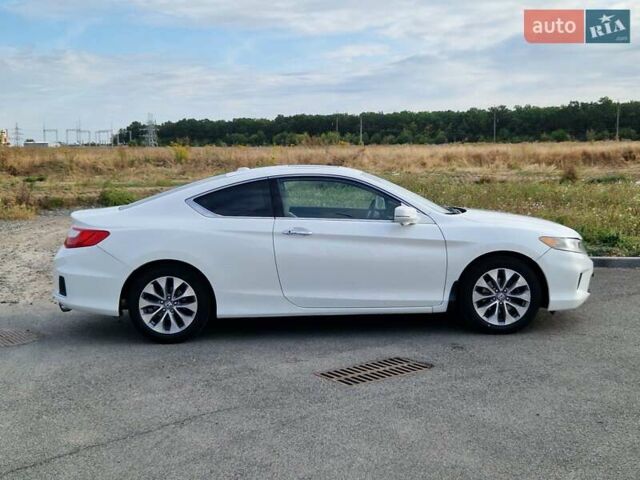 Белый Хонда Аккорд, объемом двигателя 2.36 л и пробегом 127 тыс. км за 10500 $, фото 4 на Automoto.ua