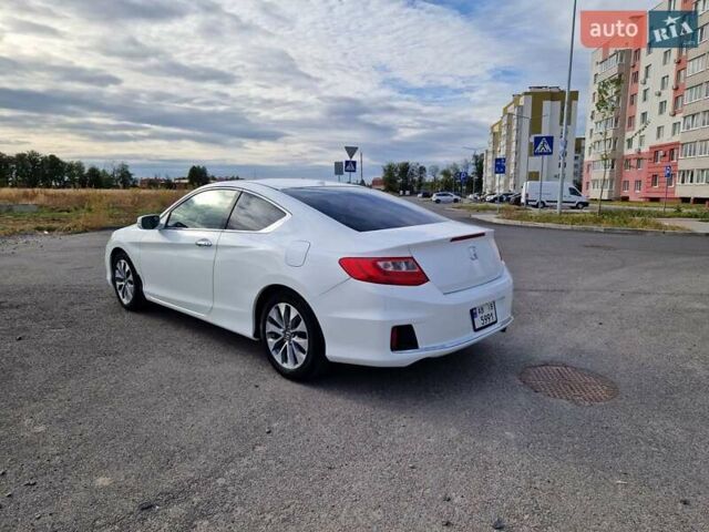 Белый Хонда Аккорд, объемом двигателя 2.36 л и пробегом 127 тыс. км за 10500 $, фото 6 на Automoto.ua