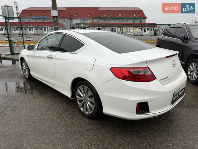 Білий Хонда Аккорд, об'ємом двигуна 2.36 л та пробігом 223 тис. км за 10790 $, фото 2 на Automoto.ua