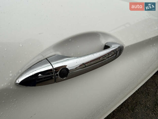 Білий Хонда Аккорд, об'ємом двигуна 2.36 л та пробігом 223 тис. км за 10790 $, фото 10 на Automoto.ua