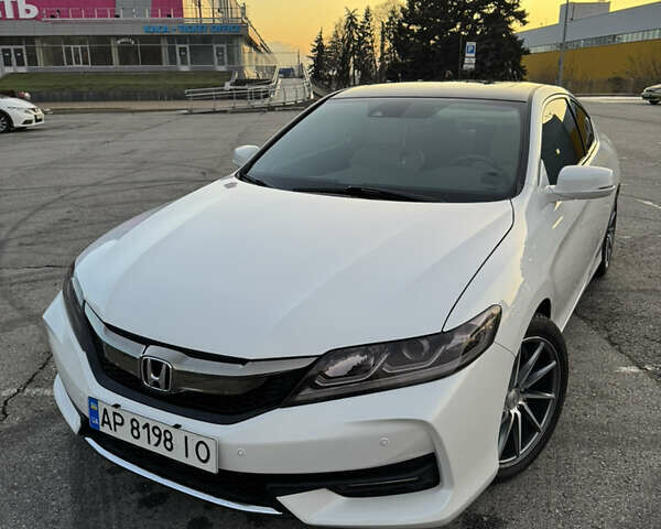 Білий Хонда Аккорд, об'ємом двигуна 3.5 л та пробігом 166 тис. км за 16800 $, фото 2 на Automoto.ua