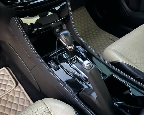 Білий Хонда Аккорд, об'ємом двигуна 3.5 л та пробігом 166 тис. км за 16800 $, фото 10 на Automoto.ua