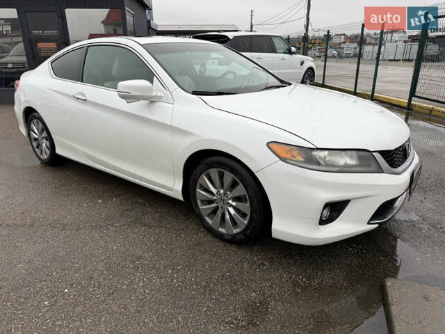 Білий Хонда Аккорд, об'ємом двигуна 2.36 л та пробігом 223 тис. км за 10790 $, фото 6 на Automoto.ua