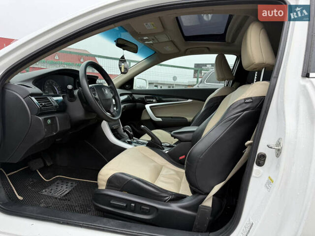 Білий Хонда Аккорд, об'ємом двигуна 2.36 л та пробігом 223 тис. км за 10790 $, фото 11 на Automoto.ua