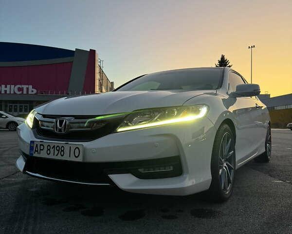 Білий Хонда Аккорд, об'ємом двигуна 3.5 л та пробігом 166 тис. км за 16800 $, фото 16 на Automoto.ua