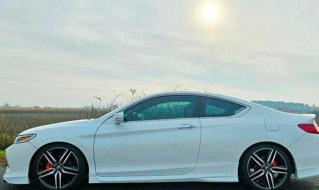 Білий Хонда Аккорд, об'ємом двигуна 3.5 л та пробігом 120 тис. км за 10900 $, фото 3 на Automoto.ua