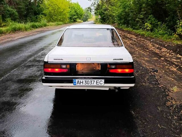 Белый Хонда Аккорд, объемом двигателя 1.8 л и пробегом 270 тыс. км за 1300 $, фото 7 на Automoto.ua