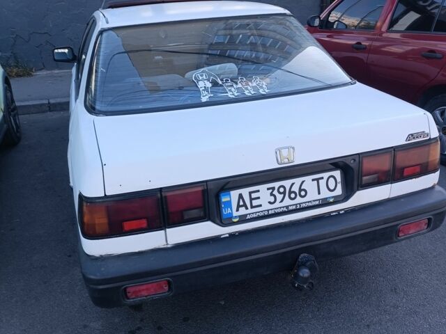 Белый Хонда Аккорд, объемом двигателя 2 л и пробегом 293 тыс. км за 1550 $, фото 1 на Automoto.ua