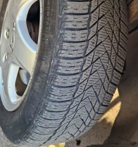 Белый Хонда Аккорд, объемом двигателя 1.85 л и пробегом 280 тыс. км за 1900 $, фото 10 на Automoto.ua