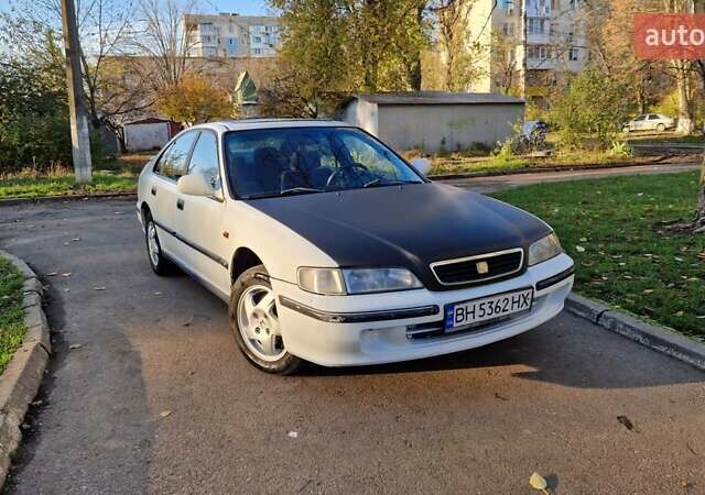 Белый Хонда Аккорд, объемом двигателя 1.85 л и пробегом 280 тыс. км за 1900 $, фото 6 на Automoto.ua