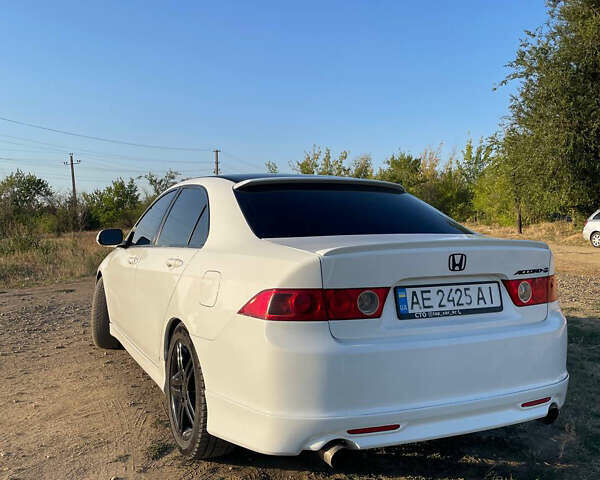 Белый Хонда Аккорд, объемом двигателя 2 л и пробегом 300 тыс. км за 6000 $, фото 11 на Automoto.ua