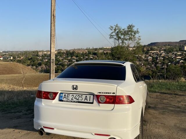 Белый Хонда Аккорд, объемом двигателя 2 л и пробегом 360 тыс. км за 5999 $, фото 6 на Automoto.ua